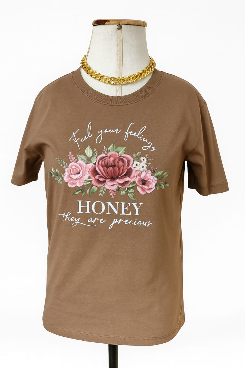 Camiseta com Estampa de Rosas - Imagem 4