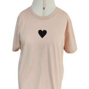 Camiseta com Estampa de Coração