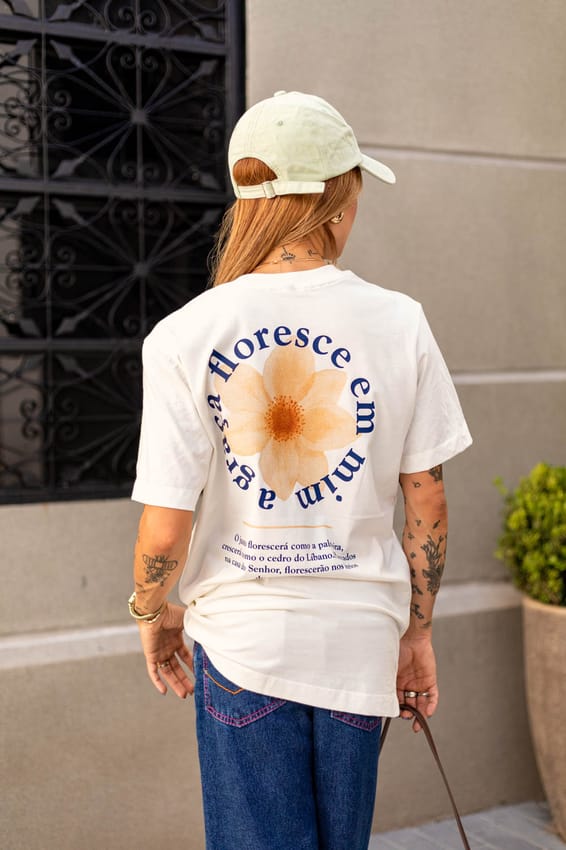 T-Shirt Unissex MAX (𝙂𝙂)