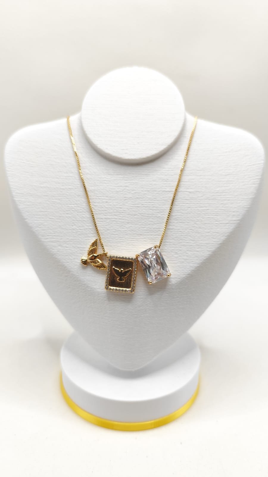 Colar três pingentes banho de ouro 18k