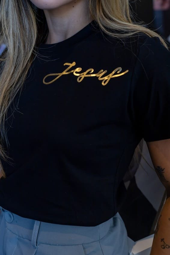 T-shirt JESUS ( P ) - Imagem 2